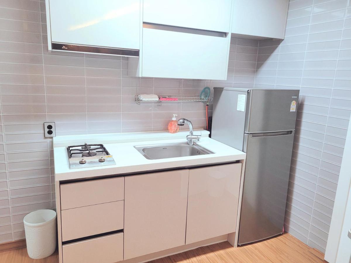 Seogwiporto Villa Екстериор снимка